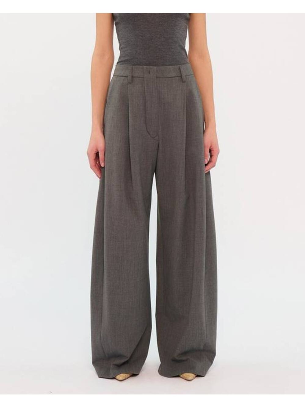 The Latest Billie Wide Leg Pants in Medium Gray Fr 40 US 8